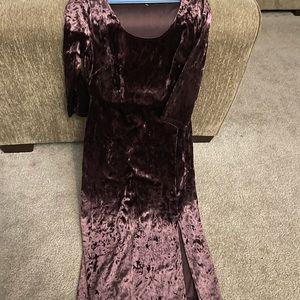 DEVAN PURPLE VELVET ¾ SLEEVE DRESS